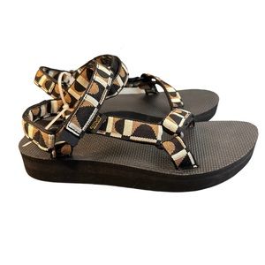 Teva | Bounce Black / Lion Women’s Teva Midform Universal Sandals | Size 10
